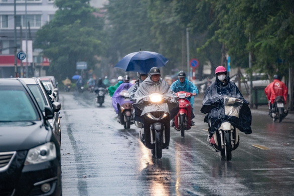 Dự báo thời tiết ngày 23/4: Miền Bắc ngày nắng, chiều tối có thể có mưa dông