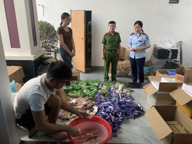 Nghệ An phát hiện 600 hộp mỹ phẩm các loại không có hóa đơn chứng từ chứng minh nguồn gốc xuất xứ