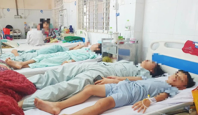 Bộ Y tế đề nghị điều tra vụ ngộ độc thực phẩm do ăn bánh mì tại Long Khánh
