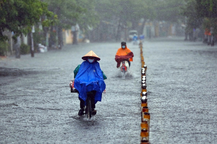 Dự báo thời tiết ngày 3/5: Bắc Bộ và Trung Bộ có mưa dông