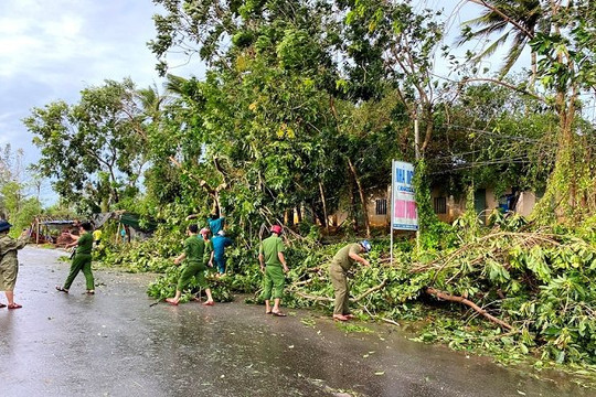 Cà Mau chủ động phòng ngừa, ứng phó sự cố môi trường trong mùa mưa