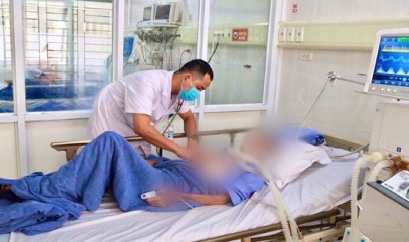 Quảng Ninh cứu sống bệnh nhân 77 tuổi bị sốc nhiễm khuẩn nặng, suy tim, suy hô hấp cấp