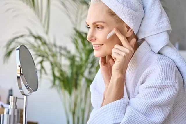 6 loại kem tự làm trị nếp nhăn