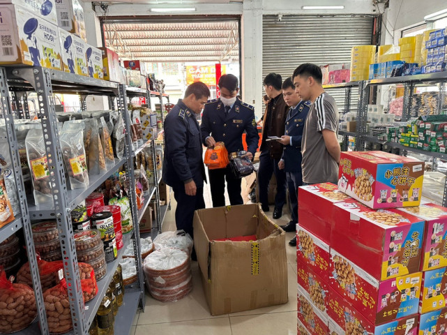 Cao Bằng xử phạt 18 cơ sở kinh doanh thực phẩm vi phạm