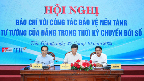 Báo chí cách mạng Việt Nam và cuộc đấu tranh bảo vệ nền tảng tư tưởng của Đảng hiện nay