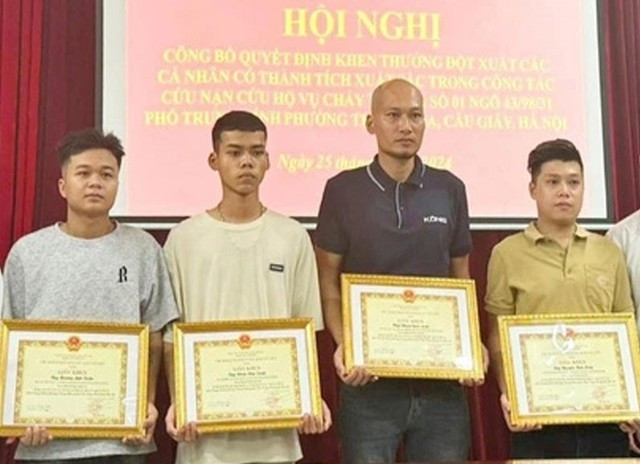 Thủ tướng gửi thư khen hành động dũng cảm 4 "người hùng" trong vụ cháy ở phố Trung Kính