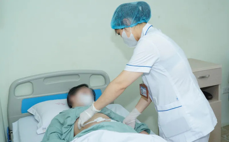 Hà Nội: Phẫu thuật viêm ruột thừa thành công cho cô gái 20 tuổi bị đảo ngược phủ tạng hiếm gặp
