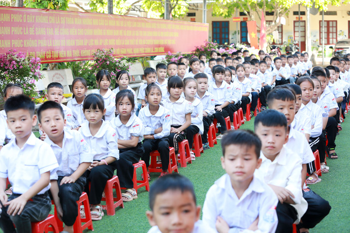 Bắc Giang: Thực hiện chỉ thị về tăng cường công tác chăm sóc, giáo dục và bảo vệ trẻ em