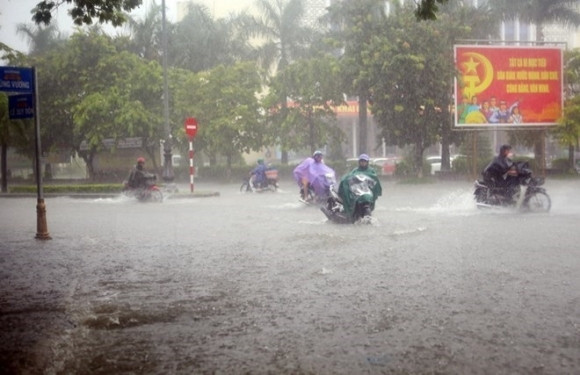 Các tỉnh, thành phố ven biển từ Quảng Ninh đến Kiên Giang chủ động ứng phó với áp thấp nhiệt đới và mưa lớn