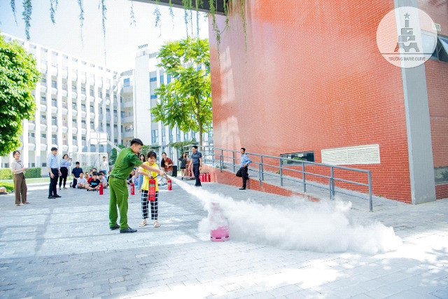 Công an TP. Hà Nội khuyến cáo 11 kỹ năng, biện pháp phòng, chống tai nạn cho trẻ em trong dịp hè