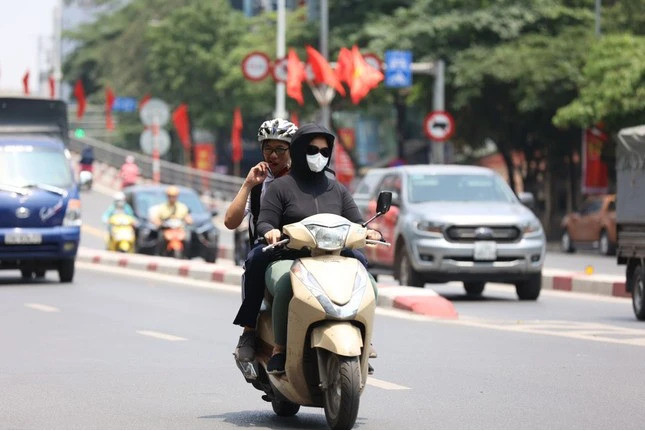 Dự báo thời tiết ngày 1/6: Miền Bắc nắng nóng, miền Nam có mưa rào và dông vài nơi