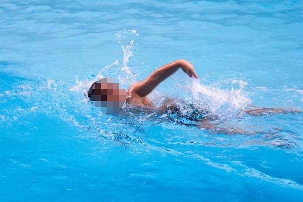 Vị bác sĩ kể lại giấy phút cứu bé gái 5 tuổi bị đuối nước tại bể bơi của 1 khách sạn