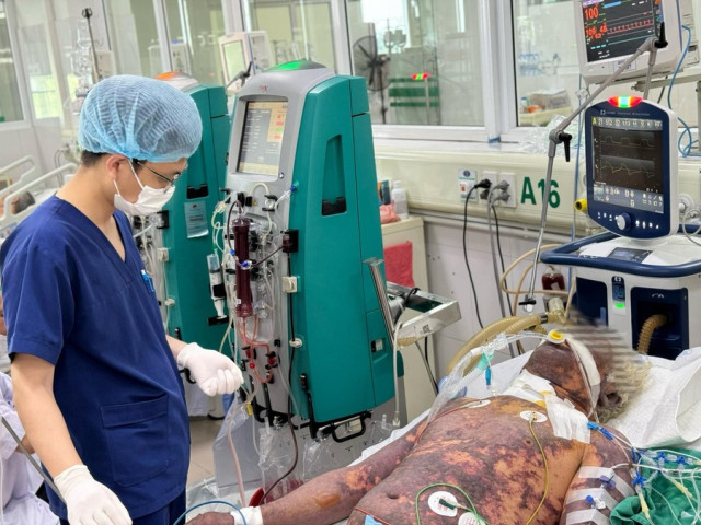 Điều trị cho bệnh nhân 57 tuổi nguy kịch do mắc liên cầu lợn