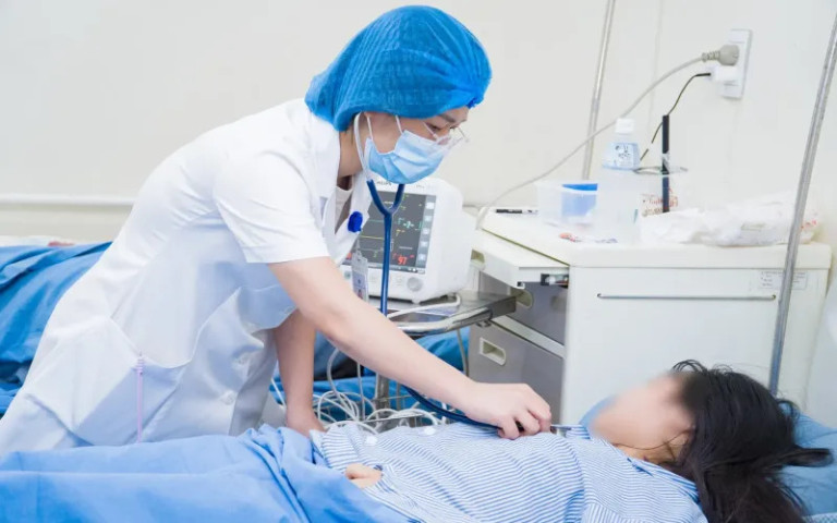 Phú Thọ: Cấp cứu cô gái 17 tuổi bị tăng huyết áp, hạ kali máu