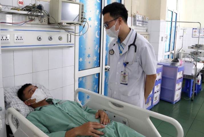 Phú Thọ: Gia tăng tình trạng người dân nhập viện do ngộ độc thực phẩm khi ăn ở hàng quán