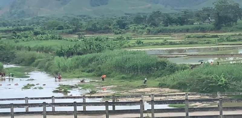 Nghệ An: Hai anh em ruột đuối nước khi đi tắm sông gần nhà