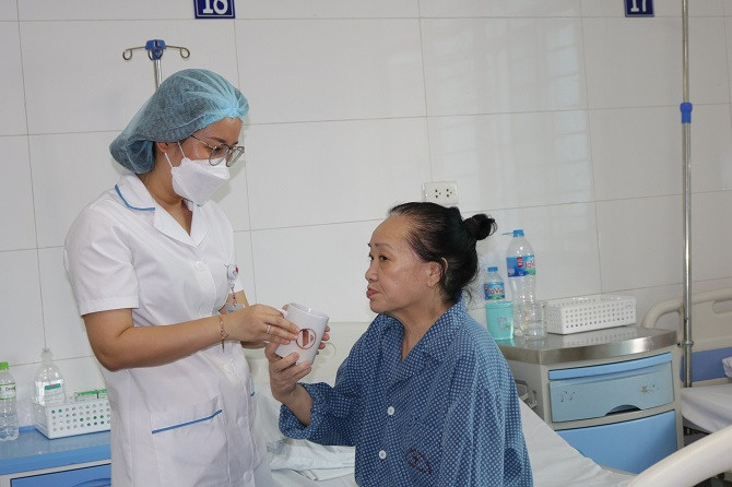 Hà Nội kiểm tra, giám sát thực hiện quy chế chuyên môn công tác dinh dưỡng trong bệnh viện năm 2024