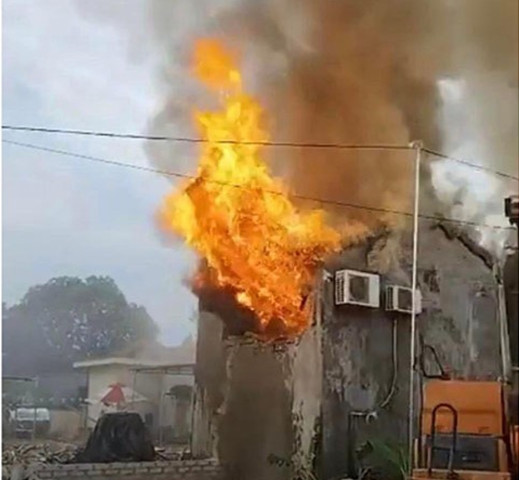 Bắc Giang: Xảy ra cháy lớn tại nhà dân ở xã Cẩm Đàn