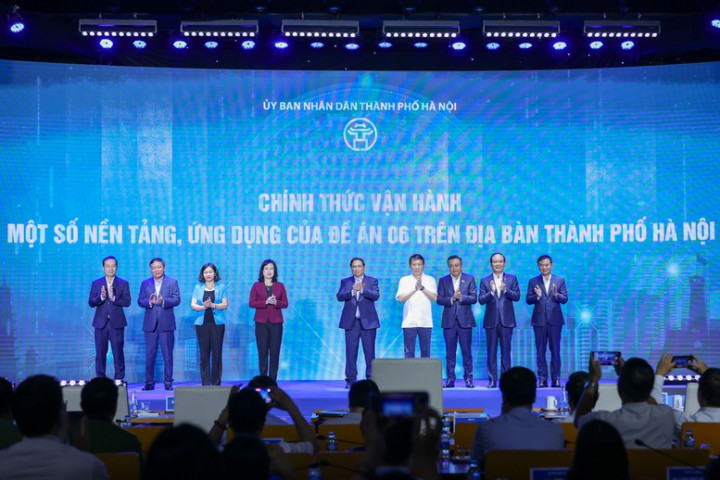 Kết luận của Thủ tướng Chính phủ tại Hội nghị của Thành phố Hà Nội sơ kết 6 tháng đầu năm thực hiện Đề án 06