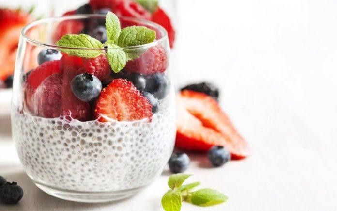 Lợi ích bất ngờ khi ăn hạt chia cùng sữa đông