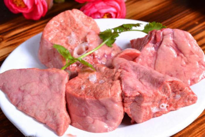 Bài thuốc chữa ho từ phổi lợn