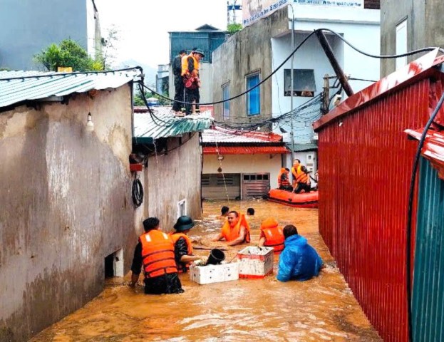 Sơn La: 3 người tử vong, 5 người mất tích do mưa lũ và sạt lở đất