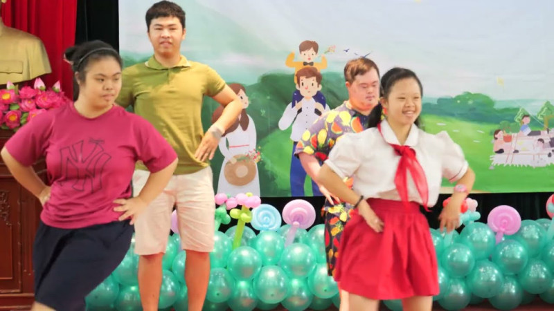 Chương trình thiện nguyện: Hưởng ứng Ngày gia đình Việt nam tại Làng Hữu Nghị Việt Nam
