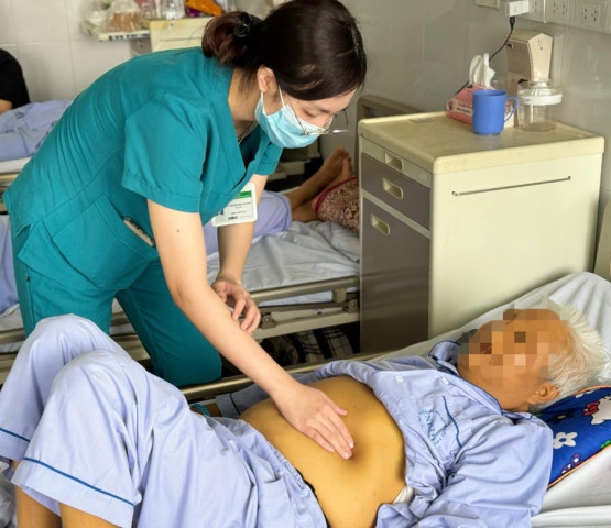 Hà Nội: Nhiều trường hợp bệnh nhân bị tổn thương gan nghiêm trọng do sử dụng thuốc uống không rõ nguồn gốc