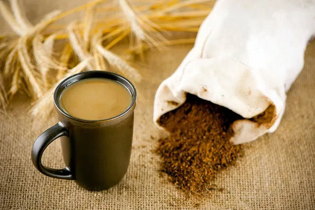4 lợi ích cà phê đã khử caffein