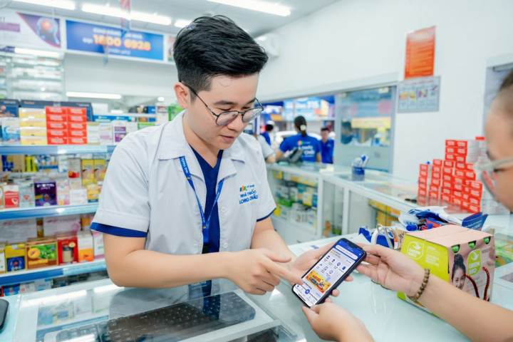 Công nghệ thông minh hỗ trợ sức khỏe: Long Châu ra mắt tính năng "Nhắc uống thuốc" mới