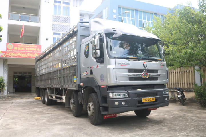 Quảng Bình phát hiện, thu giữ hơn 11 tấn sản phẩm động vật là mỡ bò các loại không rõ nguồn gốc, xuất xứ