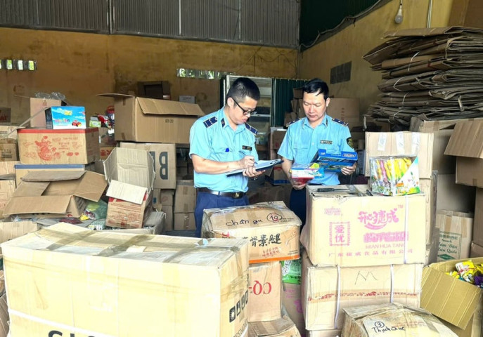 Thanh Hóa phát hiện hơn 11.000 sản phẩm hàng hóa có dấu hiệu nhập lậu, không rõ nguồn gốc xuất xứ