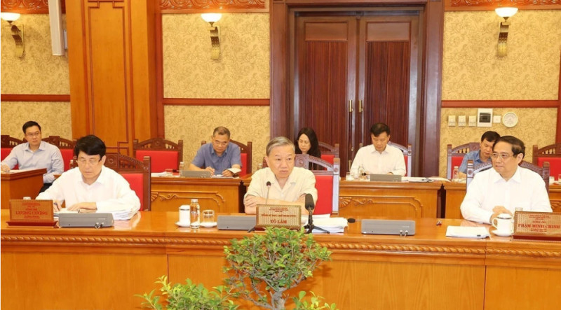 Tổng Bí thư, Chủ tịch nước Tô Lâm chủ trì họp Bộ Chính trị cho ý kiến vào các văn kiện quan trọng