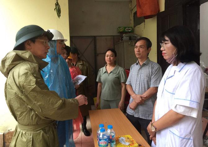 Bộ Y tế yêu cầu bảo đảm công tác khám, chữa bệnh, hỗ trợ khắc phục hậu quả bão lụt