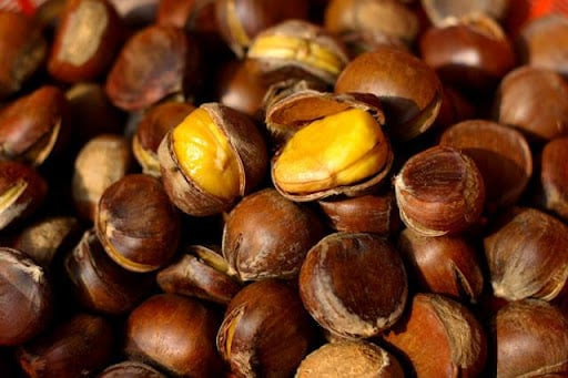 Những lưu ý khi ăn hạt dẻ