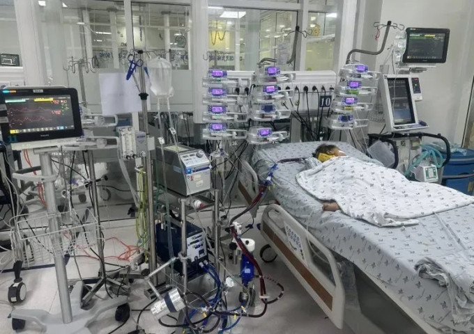 TP. Hồ Chí Minh: Cấp cứu bé gái 22 tháng tuổi sốc nhiễm trùng, tổn thương tim, suy đa cơ quan