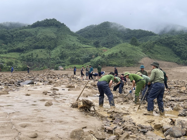 Đảm bảo kết nối, chia sẻ thông tin phục vụ điều hành trực tuyến về phòng, chống thiên tai