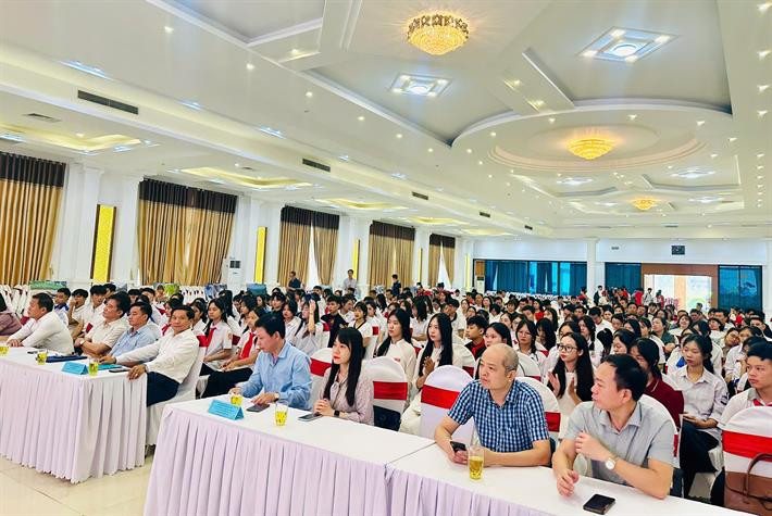 Hội thảo “Học sinh với lối sống xanh” khu vực miền Bắc