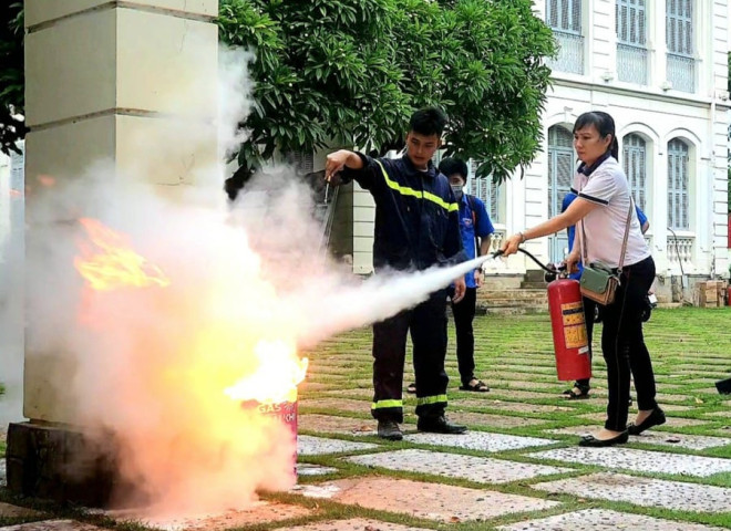 Hà Nội tổ chức các hoạt động hưởng ứng "Ngày toàn dân phòng cháy và chữa cháy"