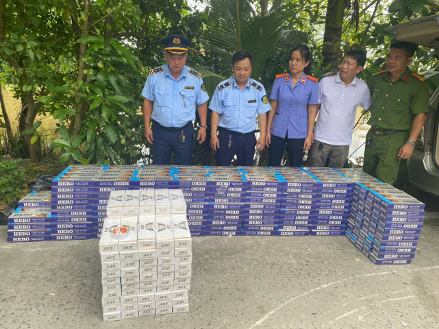 TP. Cần Thơ: Bắt giữ hơn 6.000 bao thuốc lá điếu nhập lậu tại địa bàn huyện Phong Điền