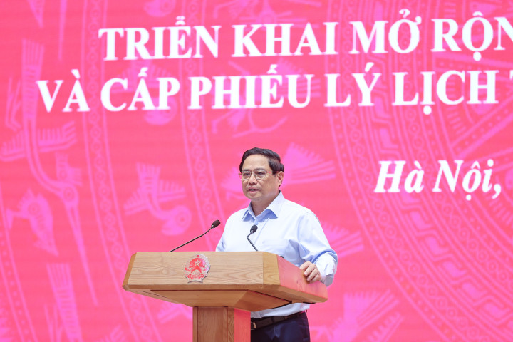 Hội nghị trực tuyến triển khai mở rộng thí điểm sổ sức khỏe điện tử và cấp phiếu lý lịch tư pháp qua VneID trên toàn quốc