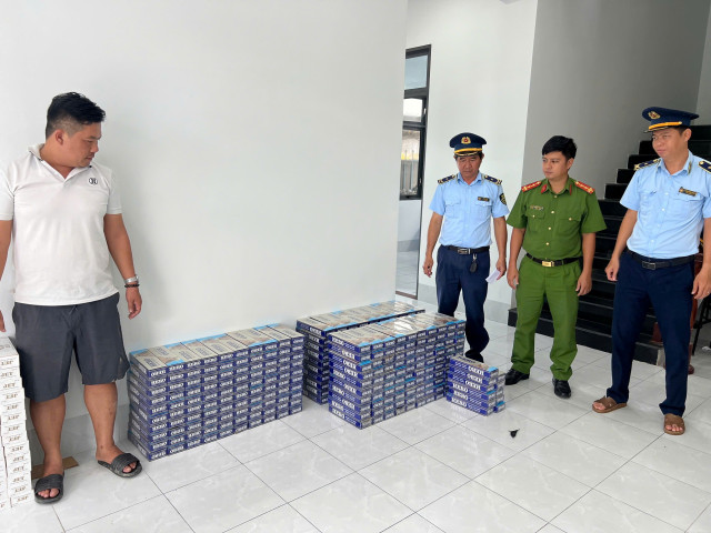 Cần Thơ: Tăng cường kiểm tra, phòng, chống kinh doanh thuốc lá điếu nhập lậu, thuốc lá giả