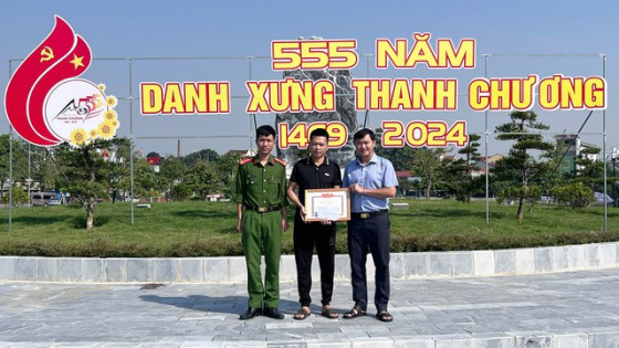 Nghệ An: Khen thưởng chủ quán nước dũng cảm cứu sống người đang đuối nước