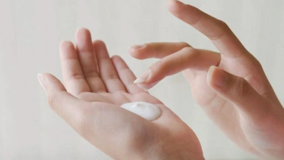 Đình chỉ lưu hành, thu hồi và tiêu hủy mỹ phẩm Roseders Cream của Công ty TNHH MTV sản xuất dược - mỹ phẩm GAMMA