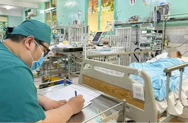 TP. Hồ Chí Minh: Cấp cứu bệnh nhi 9 tuổi nhịp tim lên đến 220 lần/phút