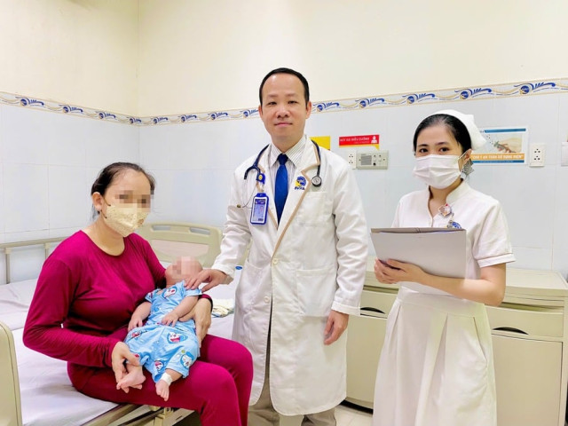 Vĩnh Long: Điều trị thành công trẻ bị xuất huyết giảm tiểu cầu mức độ nặng ở giai đoạn nhũ nhi
