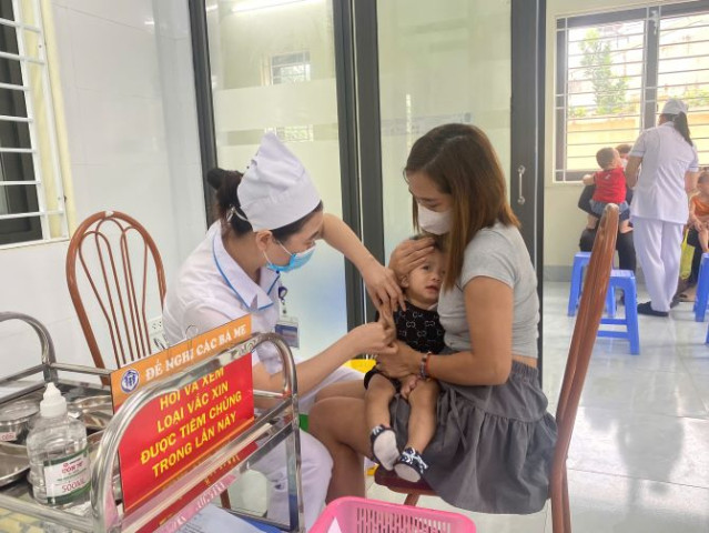 Hà Nội triển khai chiến dịch tiêm vaccine phòng bệnh sởi cho trẻ từ 1 đến 5 tuổi