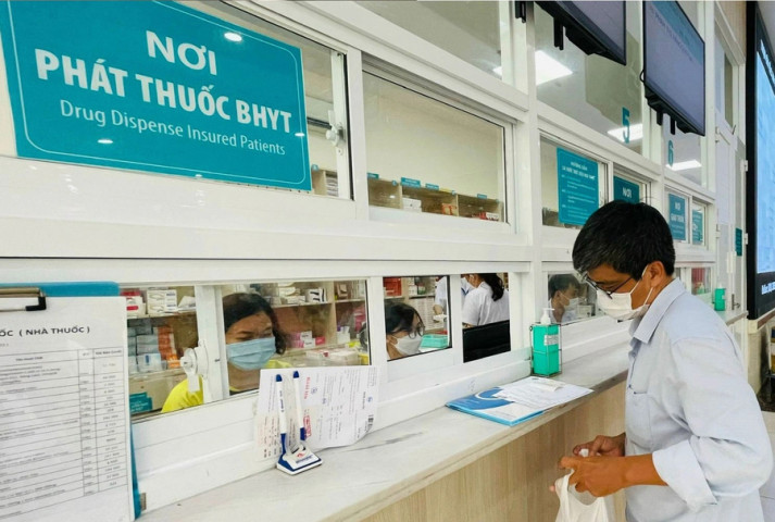 Bộ Y tế đang dự thảo Thông tư Đề xuất danh mục thuốc, sinh phẩm thuộc phạm vi được hưởng của người tham gia bảo hiểm y tế