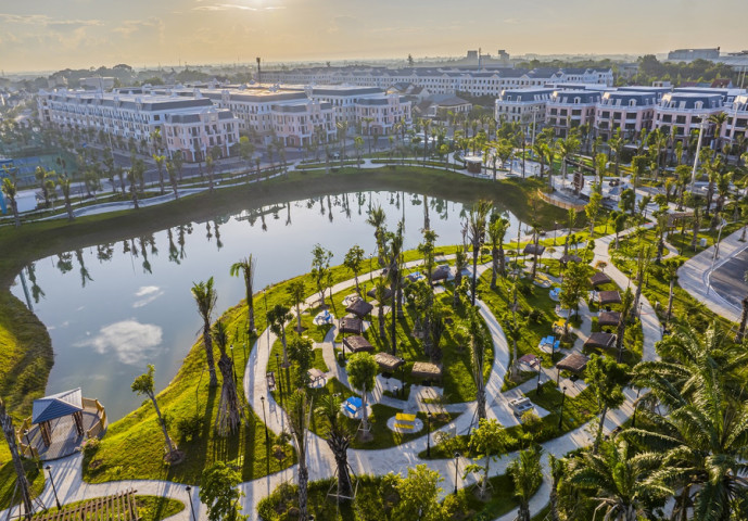 Mua nhà Vincom Shophouse Royal Park, khách hàng “sở hữu” cả một cộng đồng văn minh