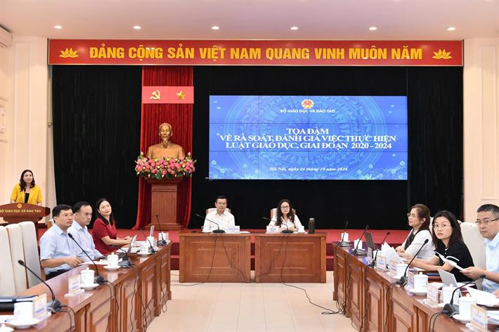 Tọa đàm về rà soát, đánh giá việc thực hiện Luật Giáo dục, giai đoạn 2020-2024